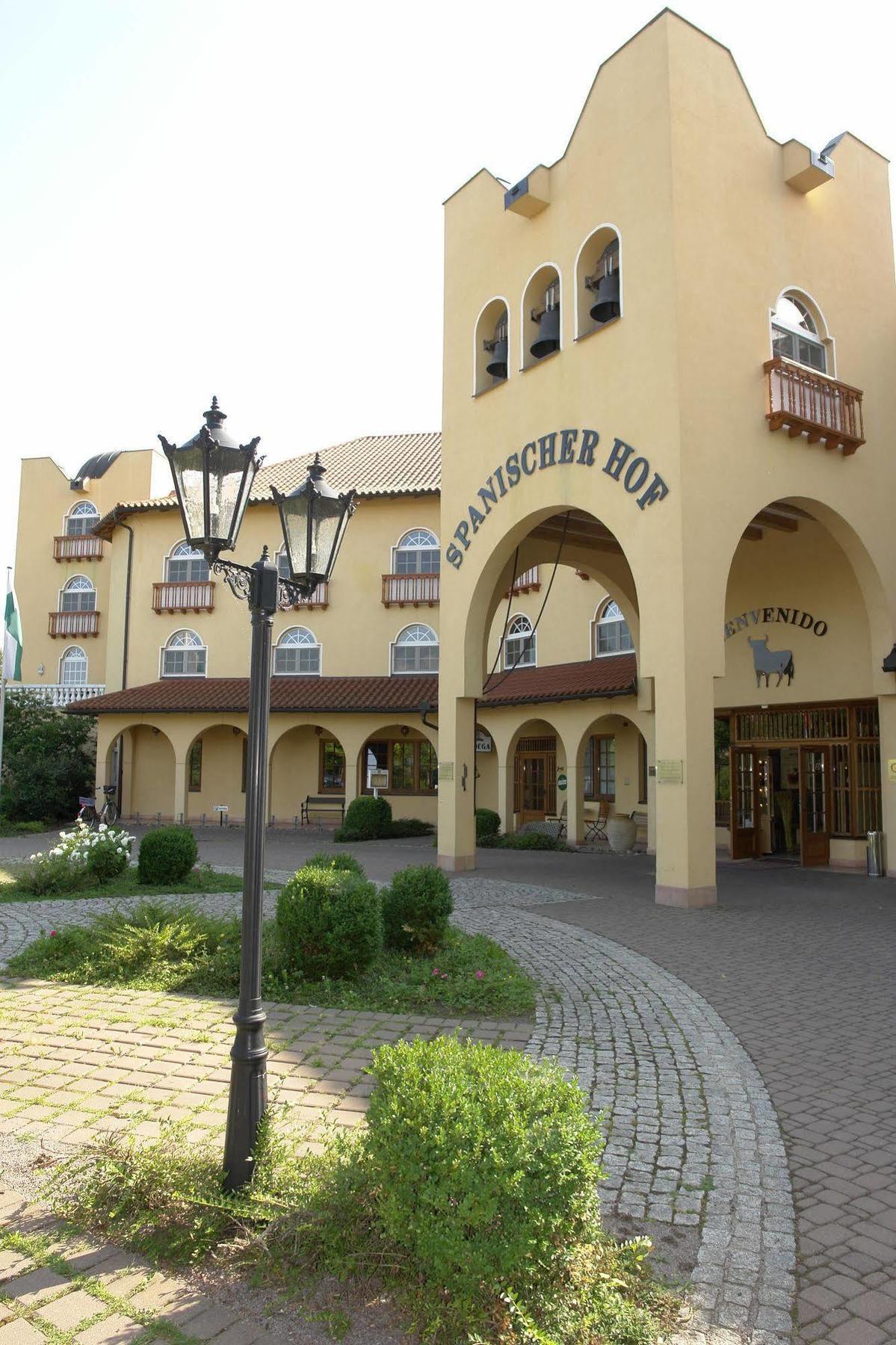 Hotel Spanischer Hof Groeditz Exterior photo